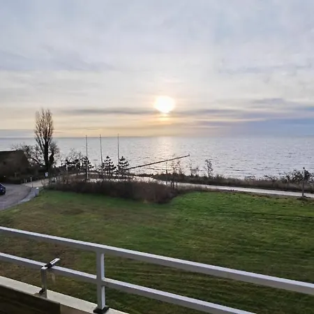 Vier Jahreszeiten Moewenblick *